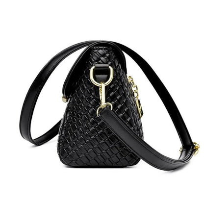 Ladies hand bag on sale 