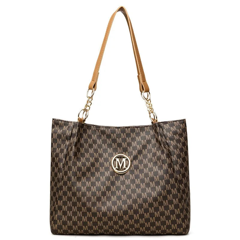 Fashion Letter Pattern Tote Bag with Charm, 2026 New Style Casual Large Capacity Shoulder Bag for Women Simple All-match Handbag