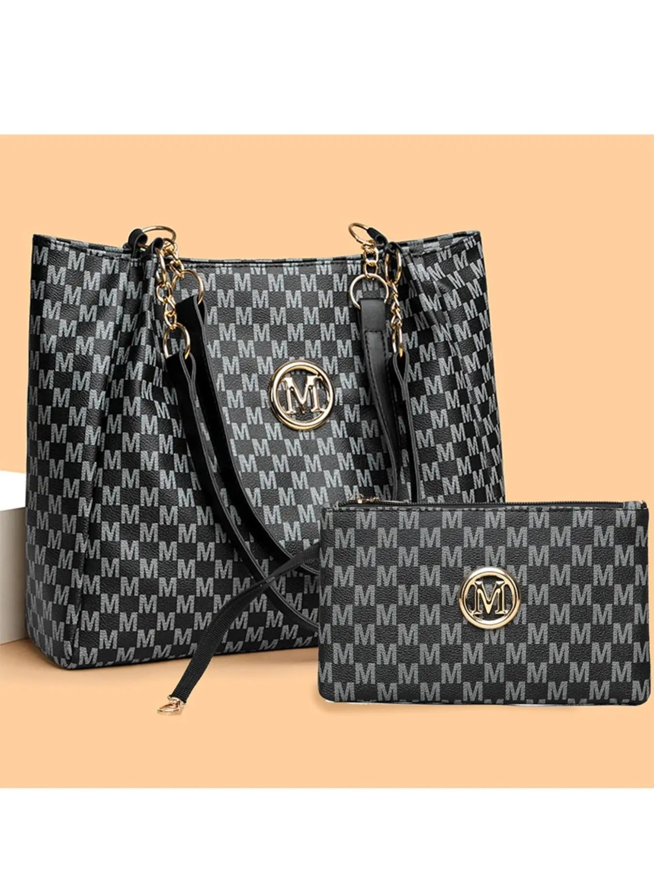Fashion Letter Pattern Tote Bag with Charm, 2026 New Style Casual Large Capacity Shoulder Bag for Women Simple All-match Handbag